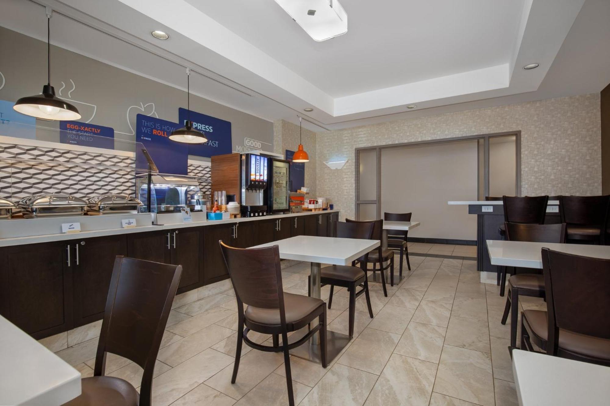 Holiday Inn Express Hotel & Suites Barrie By Ihg Luaran gambar