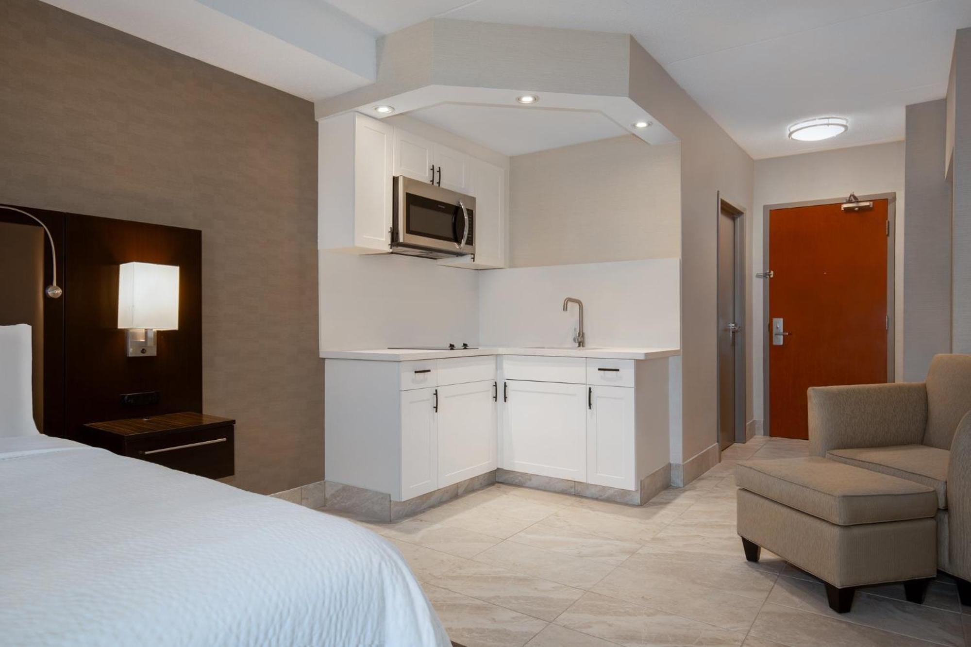 Holiday Inn Express Hotel & Suites Barrie By Ihg Luaran gambar