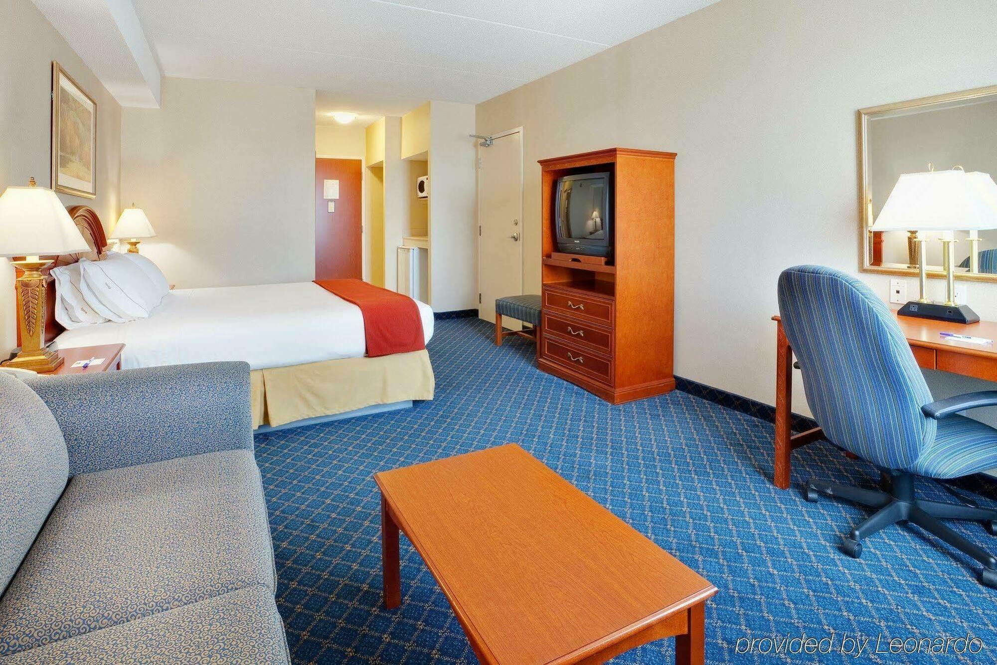 Holiday Inn Express Hotel & Suites Barrie By Ihg Luaran gambar