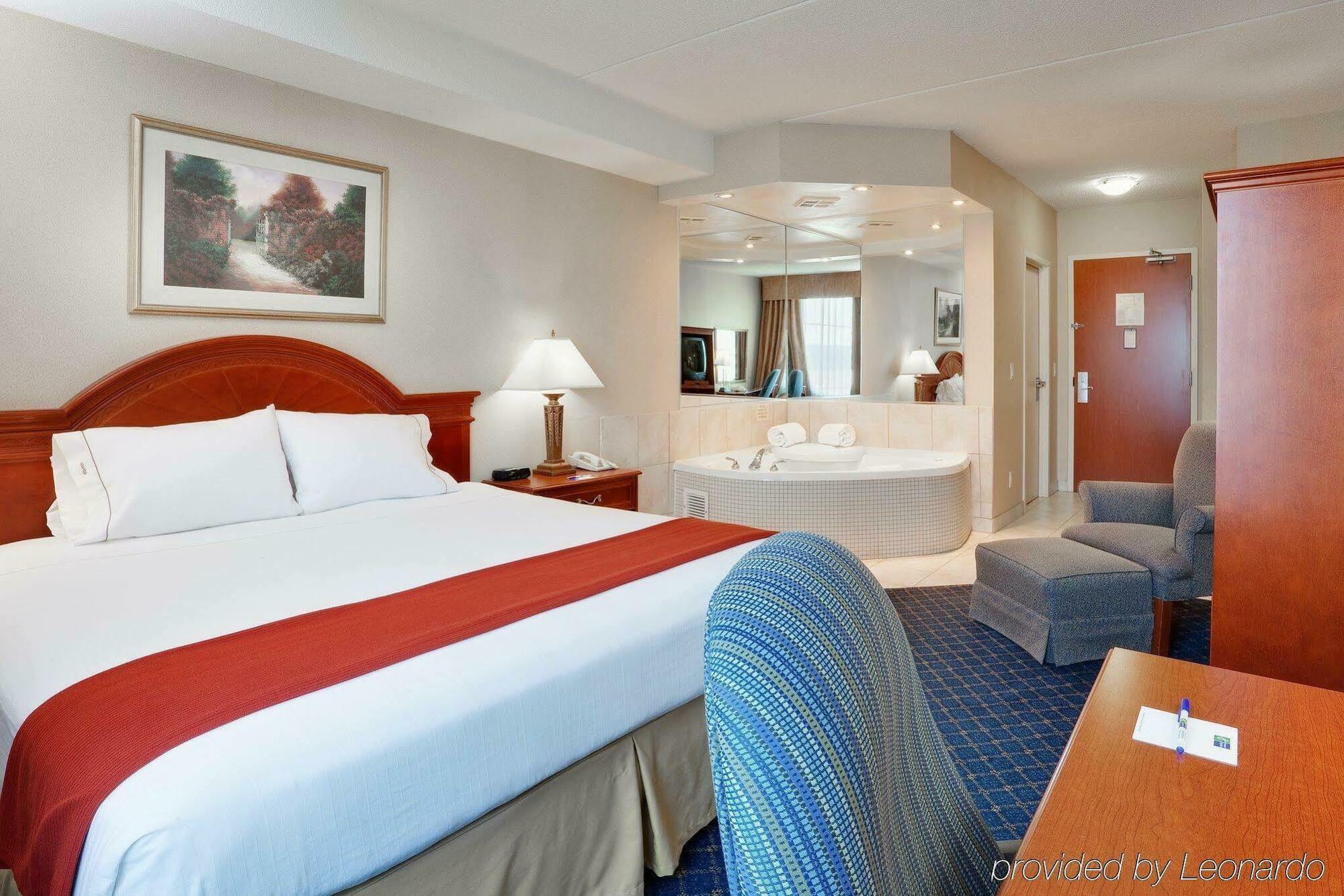 Holiday Inn Express Hotel & Suites Barrie By Ihg Luaran gambar